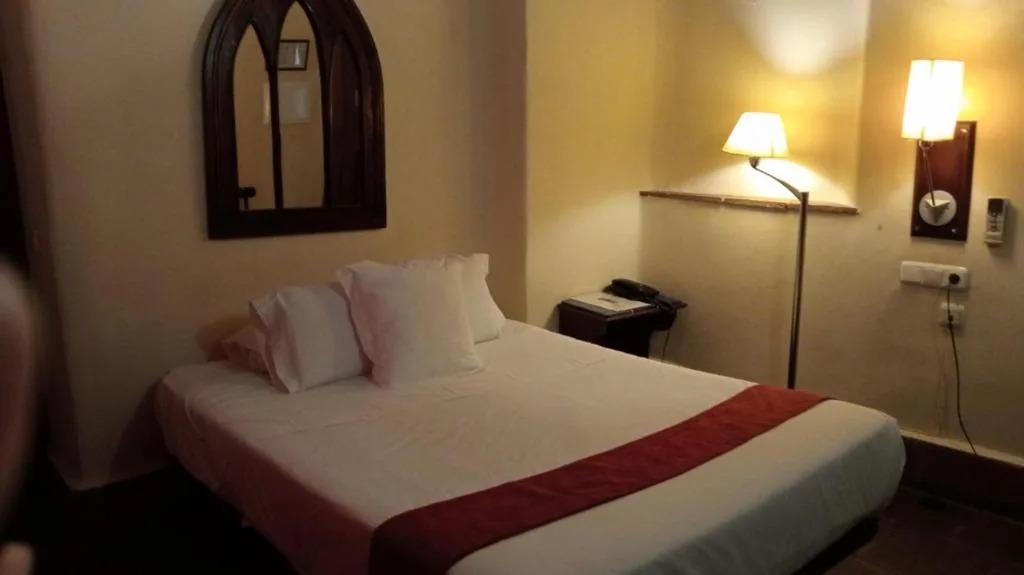 Habitación Doble Económica — Casa Palacio Pilar del Toro