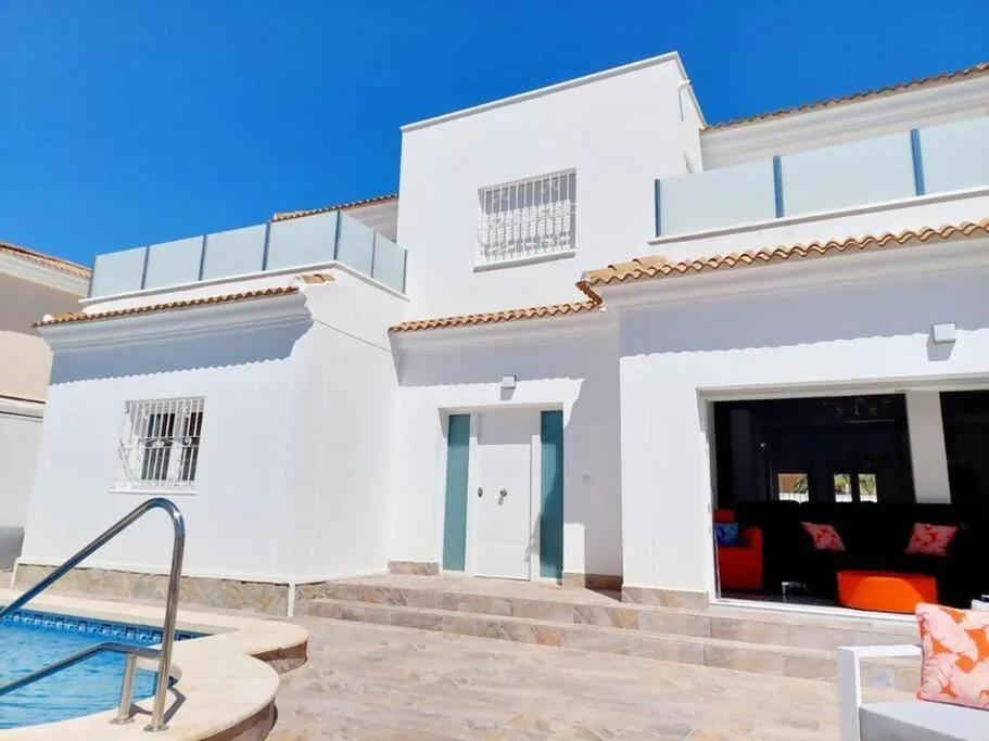 Villa — Casa Palma by Rental Hero