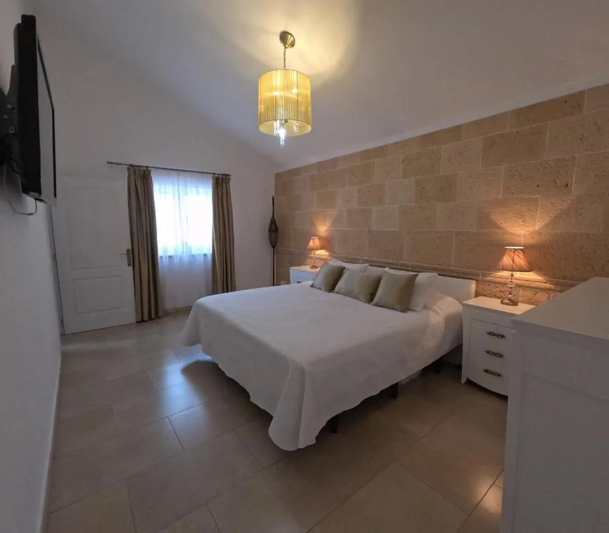 Casa Paraiso Villa Tenerife, stunning family bungalow with totally secluded pool area, wheelchair friendly