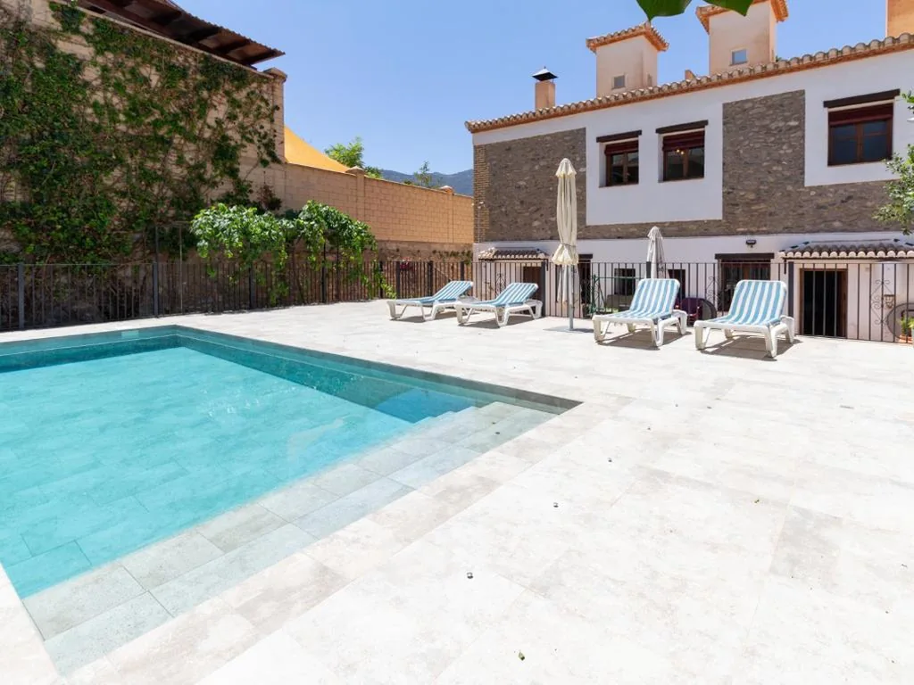 Villa avec piscine privée — Casa perla del valle