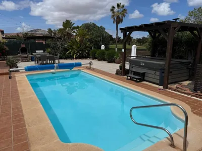 Casa Piedra, Luxury Family Front Line Golf, Hot Tub,Pool Table, 8 pers, Caleta de Fuste — foto 10