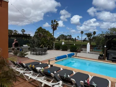 Casa Piedra, Luxury Family Front Line Golf, Hot Tub,Pool Table, 8 pers, Caleta de Fuste — foto 12