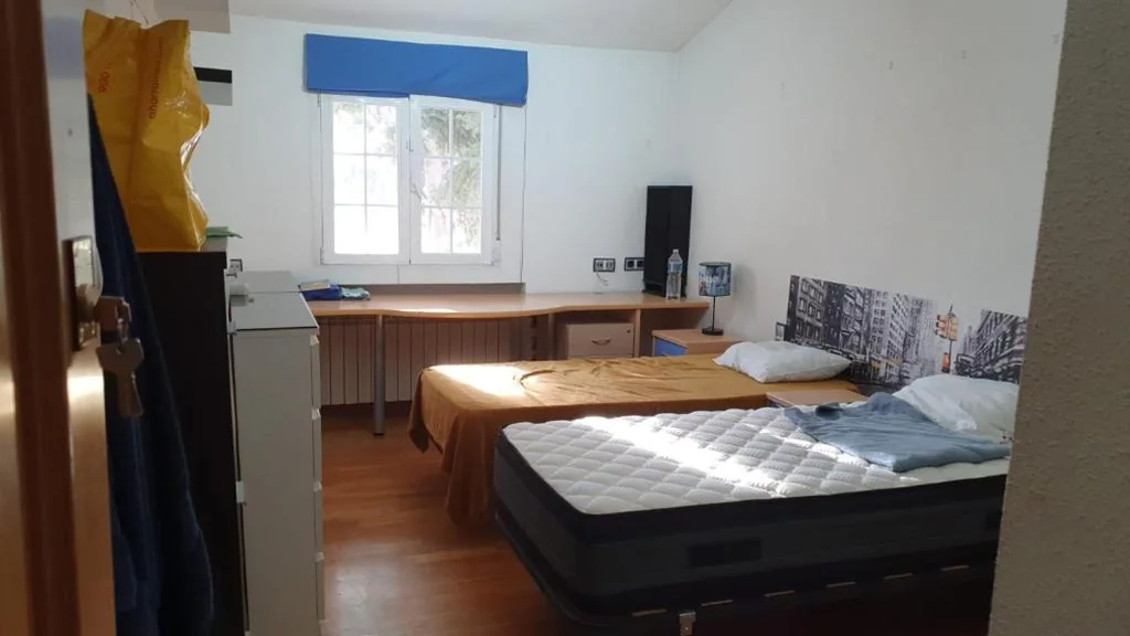 Quarto Triplo Conforto — Casa Pinares