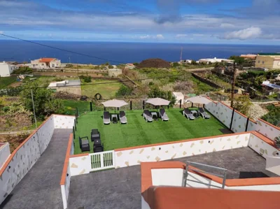 CASA PIRÁMIDE 2. Terraza WiFi y Parking Privado — foto 6