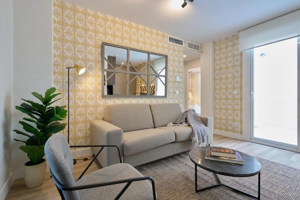 Apartamento de 2 dormitorios — Casa Pizarro, by Homing U
