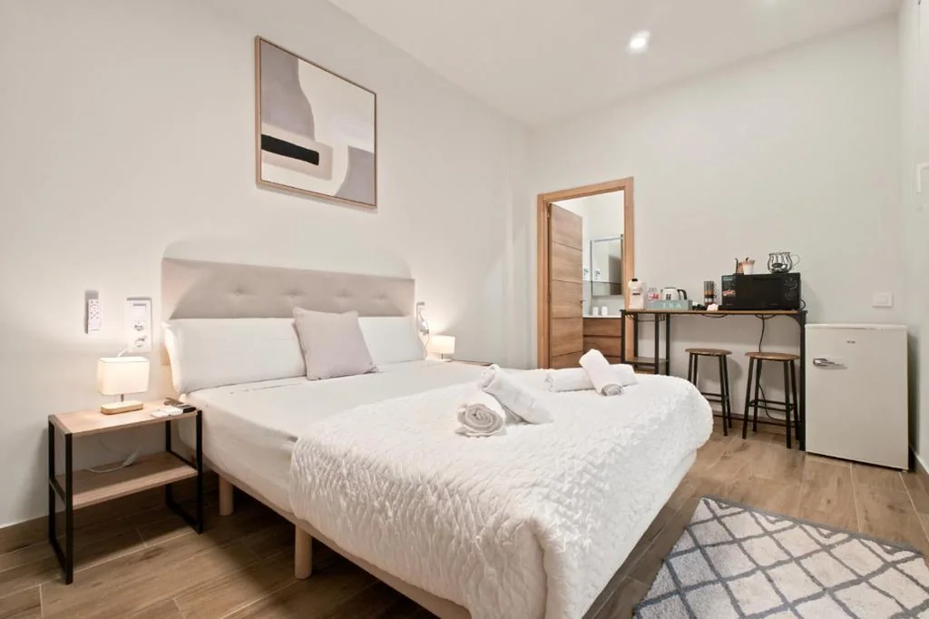Camera quadrupla con bagno privato — Casa Príncipe Pío