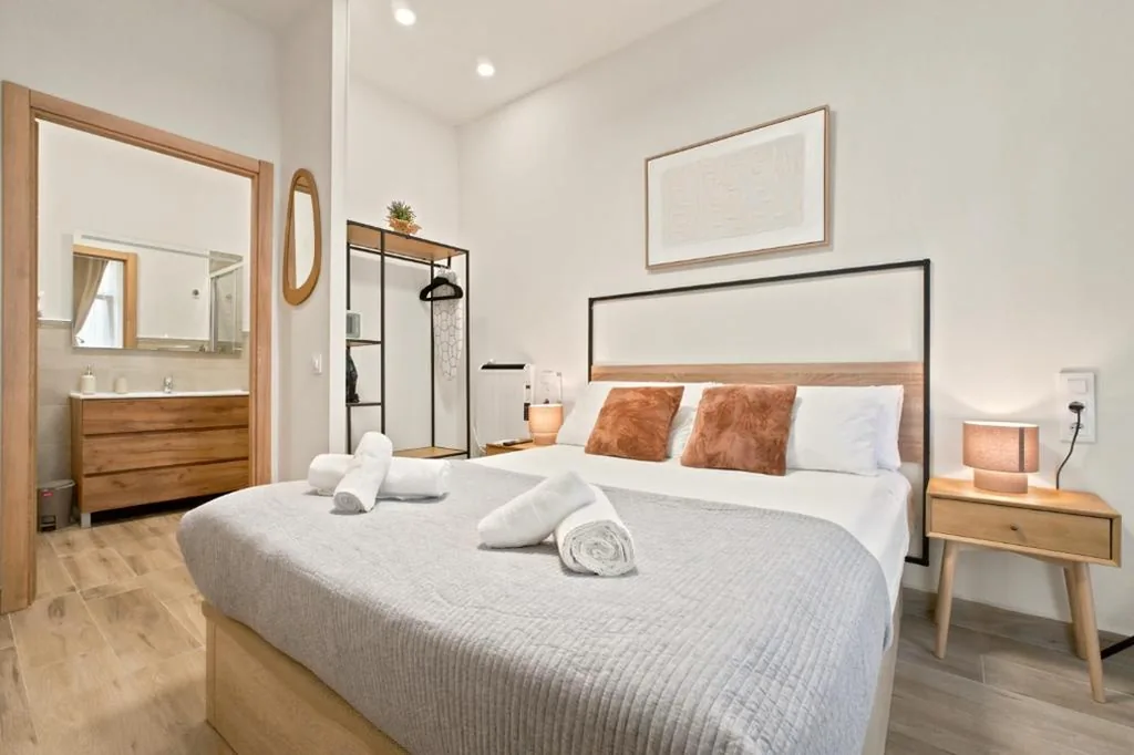 Camera doppia con bagno privato — Casa Príncipe Pío