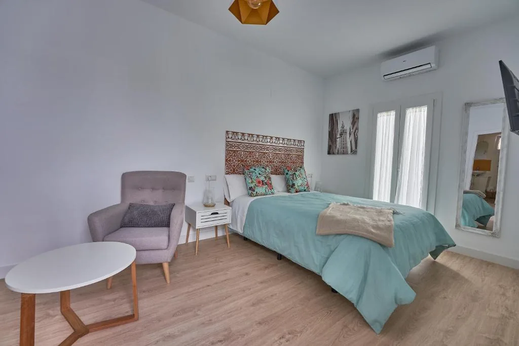 Tweepersoonskamer met balkon — Casa Pureza