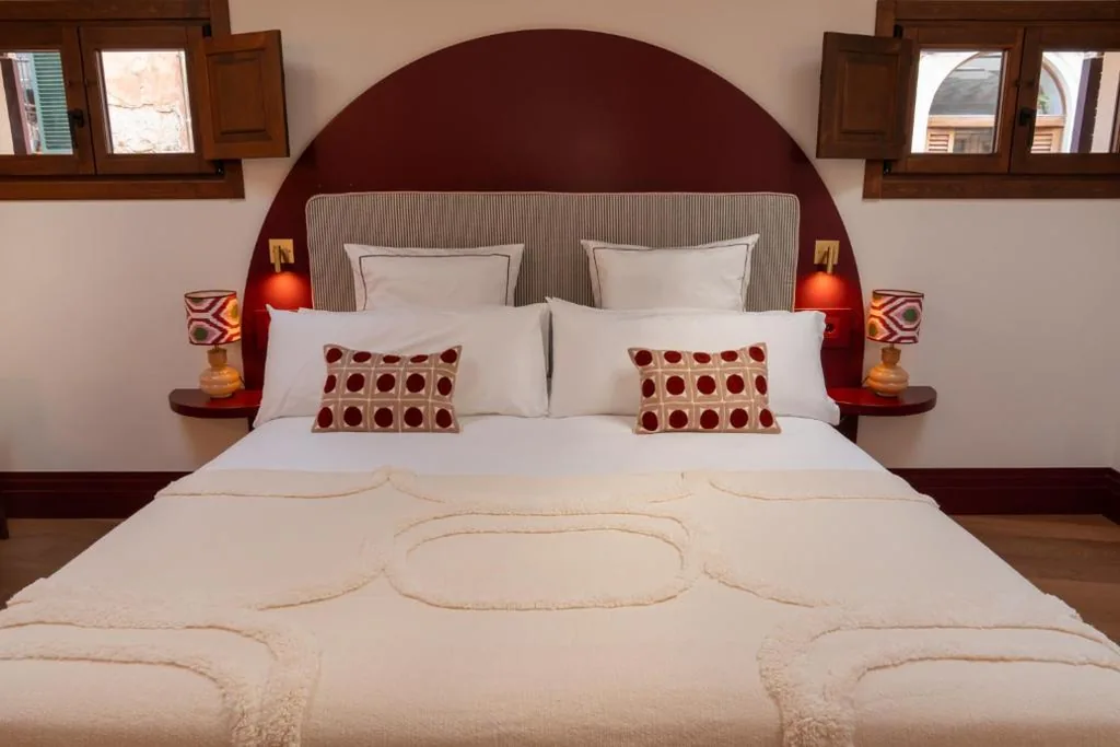 Apartamento Deluxe de 2 dormitorios — Casa Roca - Palma Old Town Wine Hotel