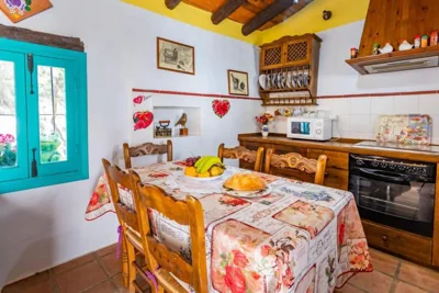 Casa Rosa, con encanto y piscina climatizada — photo 5