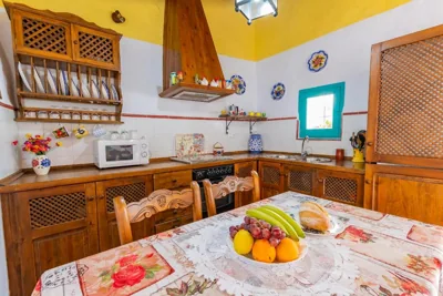 Casa Rosa, con encanto y piscina climatizada — photo 10