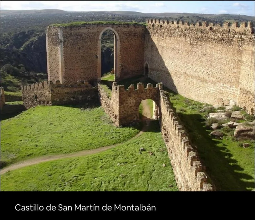 Casa de 3 dormitorios — Casa Rosales Toledo cerca de Puy du Fou