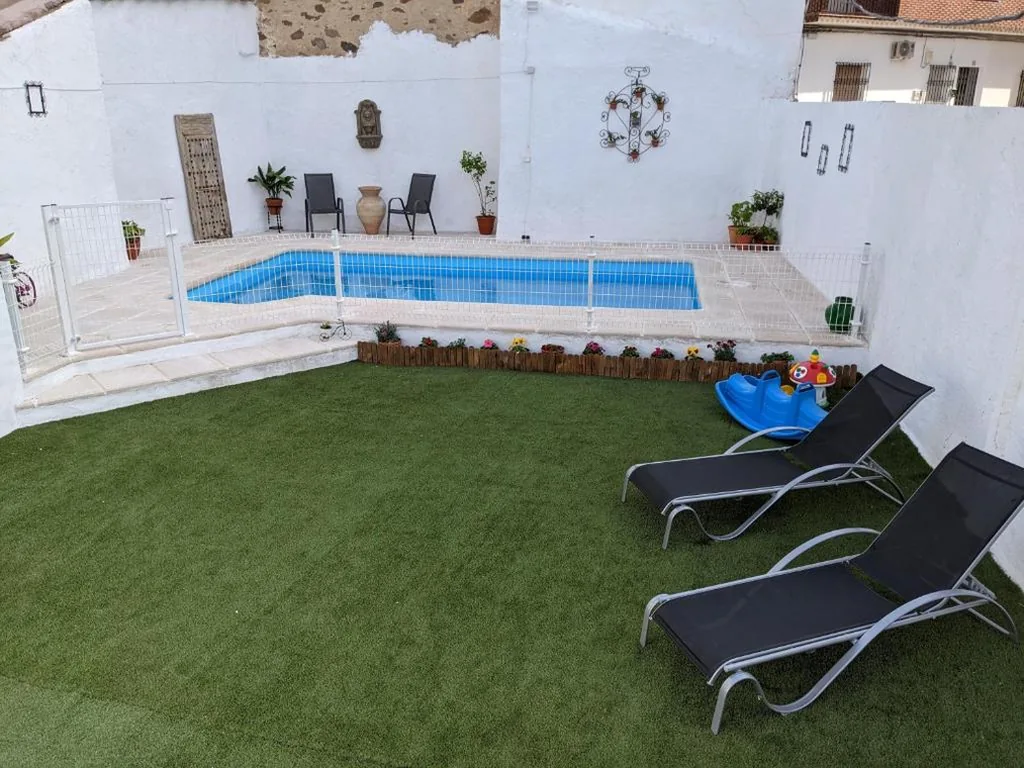Casa de 5 dormitorios — Casa Rural Almenas del Cid