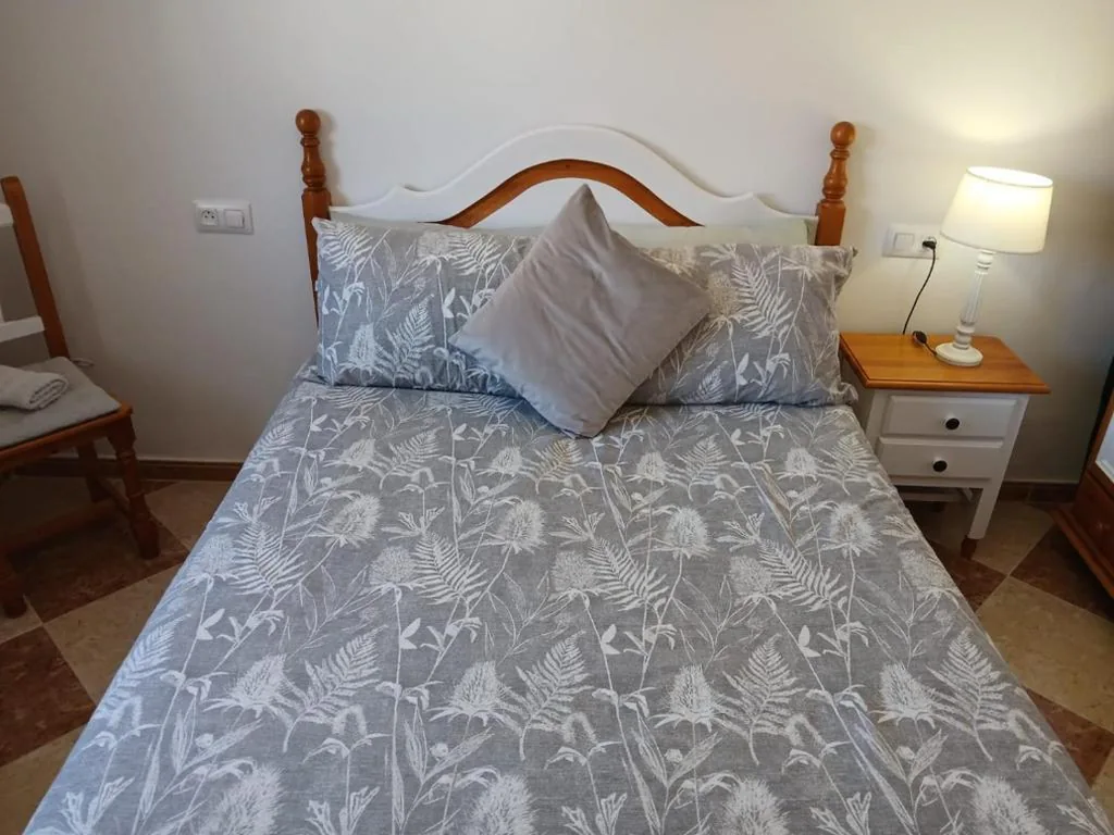 Casa Rural Almocaizar B&B