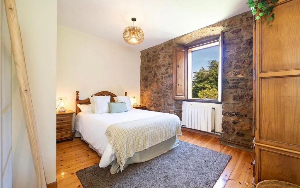 Habitación Doble con vistas al jardín — Casa Rural Casa Selmo