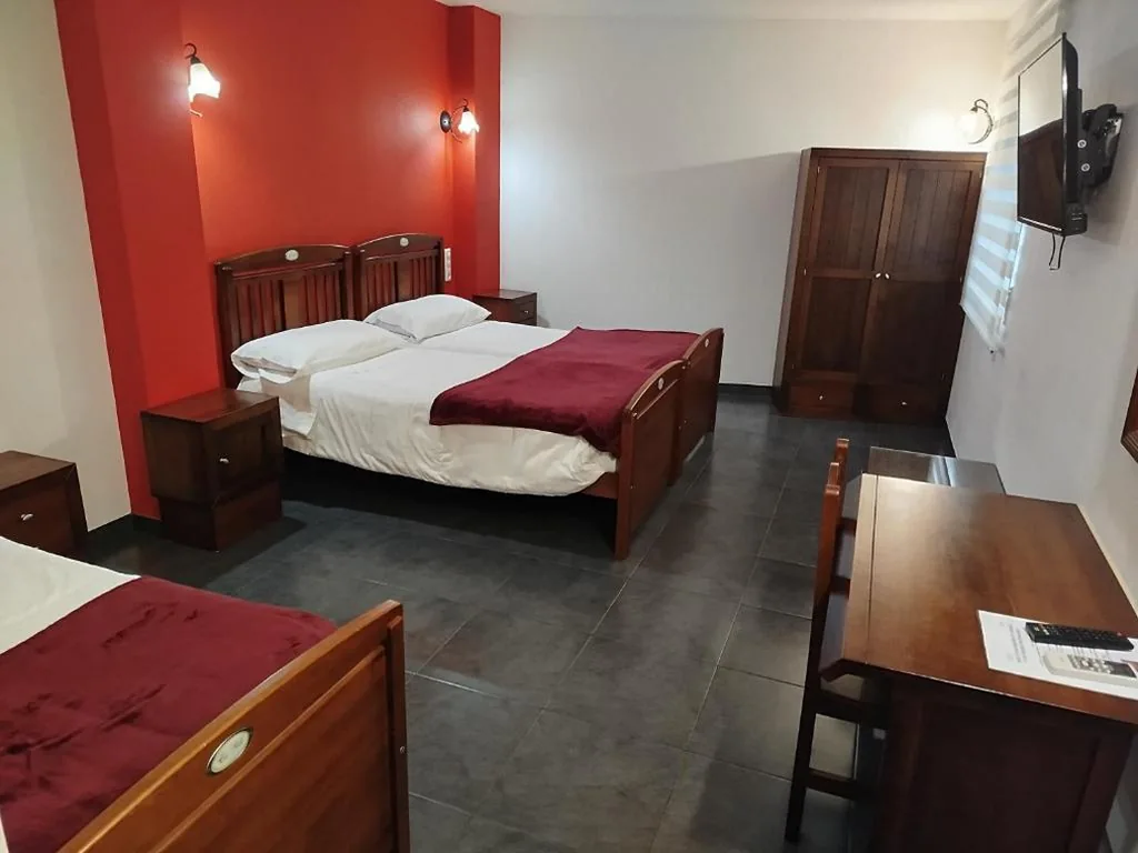Habitación Triple — Casa Rural Casole
