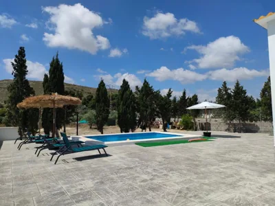 Casa rural con piscina climatizada y barbacoa a 10 km de Alicante y playas, 3000 m2 de terreno — photo 2