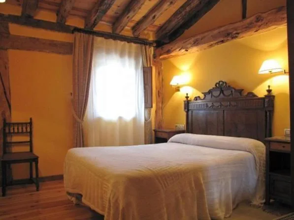 ダブルルーム – シングルベッド1台または2台 — Casa Rural de la Villa
