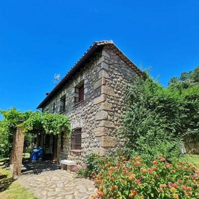 Casa Rural en Candeleda con piscina y un maravilloso jardín — foto 7