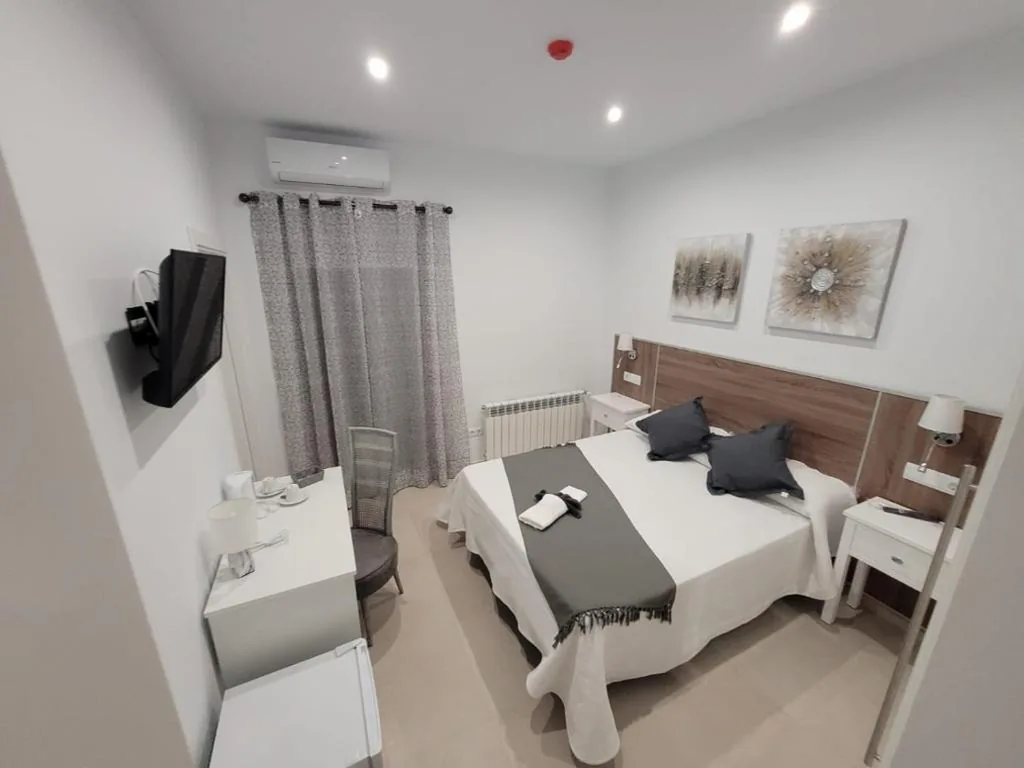 Habitación Doble — Casa Rural "Laplaza23"