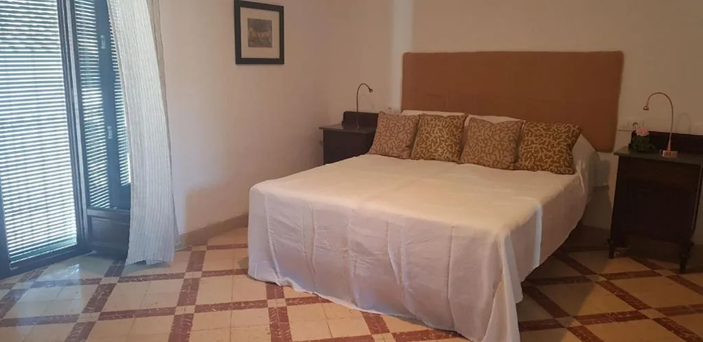 Quarto Duplo com varanda — Casa Rural los Danzantes