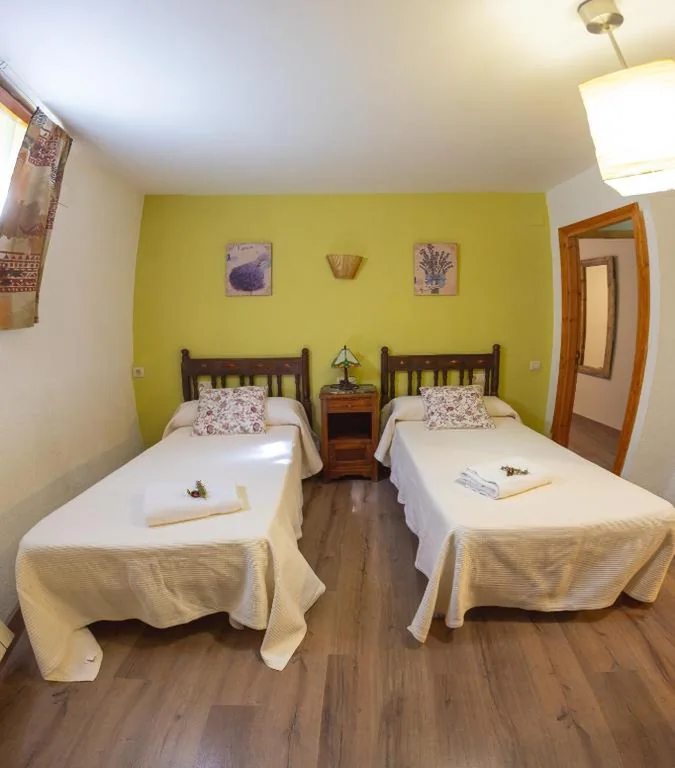 Quadruple Room — Casa Rural Molí de Fòrnols