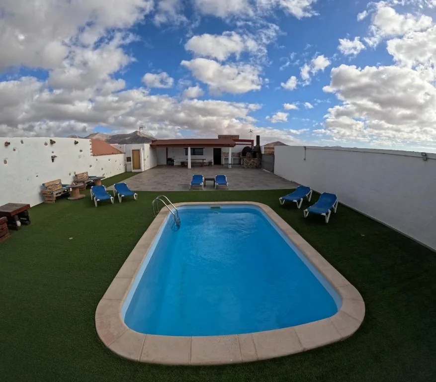 别墅 — Casa Rural Muchichafe
