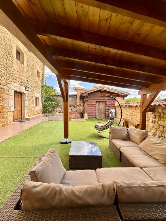 CASA RURAL PALACIO LOS LABREQUINES