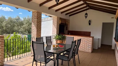Casa rural para familias con piscina y vistas al atardecer by Con Aire Rural — foto 5