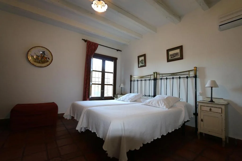 Classic Twin Room — Casa Rural Rincón de la Fuente