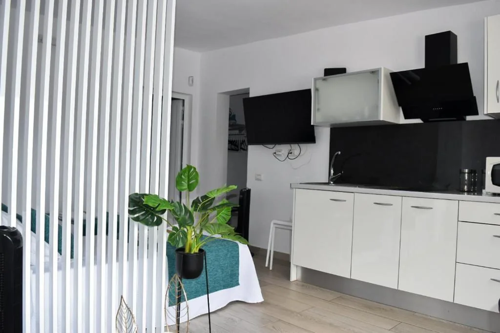 Studio — Casa Sabare