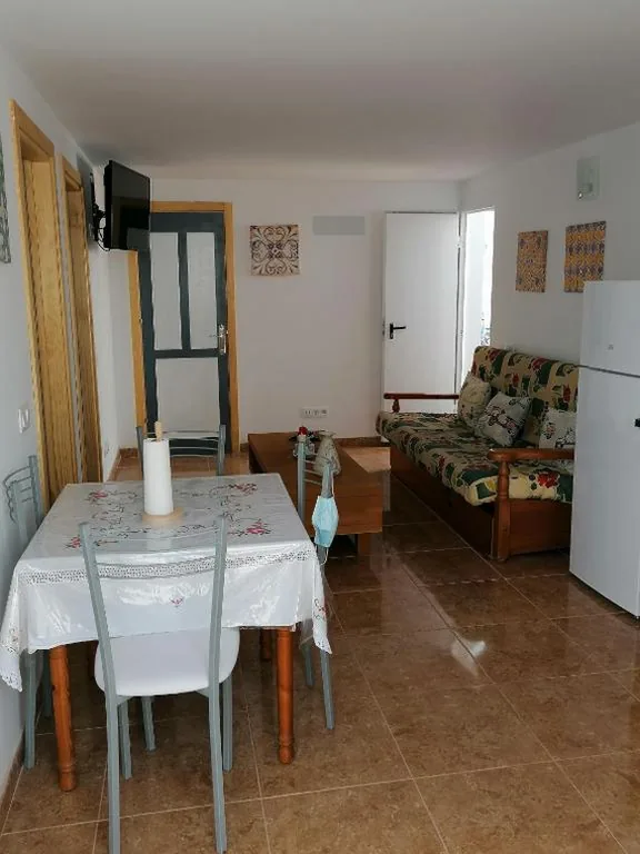 ベッドルーム2室のハウス — Casa samu camping PasitoBlanco
