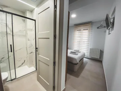 Casa San Juan - Habitaciones privadas Logroño — foto 8