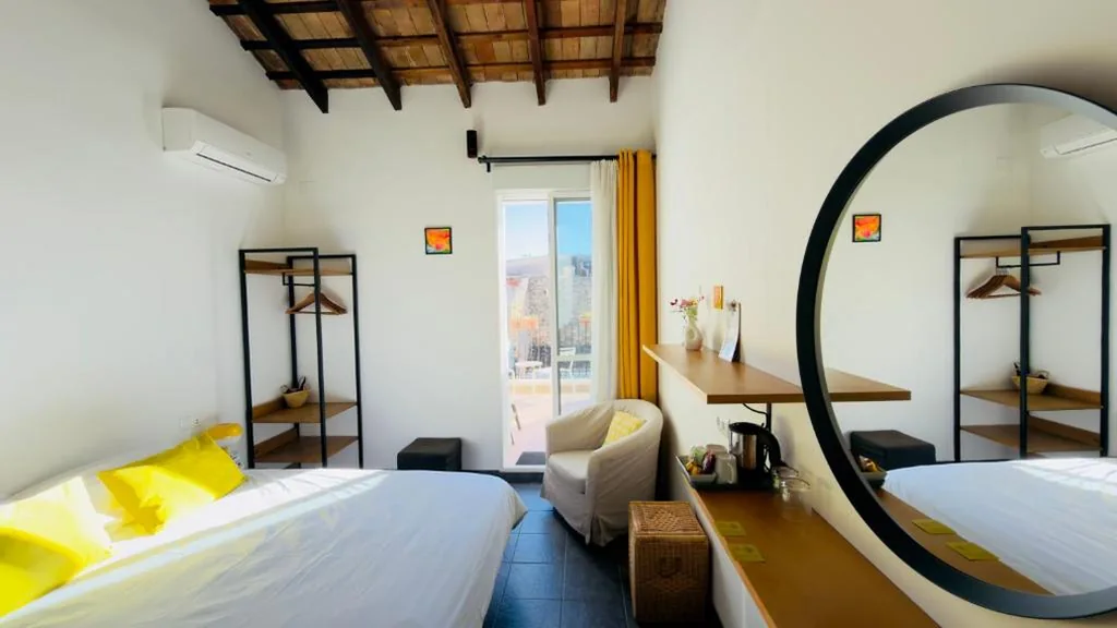 Habitación Doble Deluxe con terraza privada — Casa Sibarita