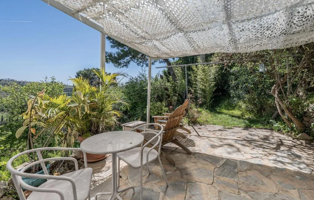 Tweepersoonskamer met terras — Casa Simba Guest House Adults only