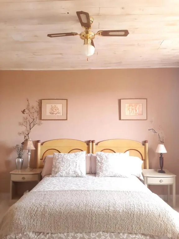 Camera matrimoniale con bagno privato — Casa solis