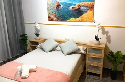 Casa Soto -Ubicacion privilegiada-Aparcamiento en tu puerta y acceso rapido a Servicios- Playas y Lugares de Interes- Netflix-Disney Plus-Prime-Full Sports TV — foto 10