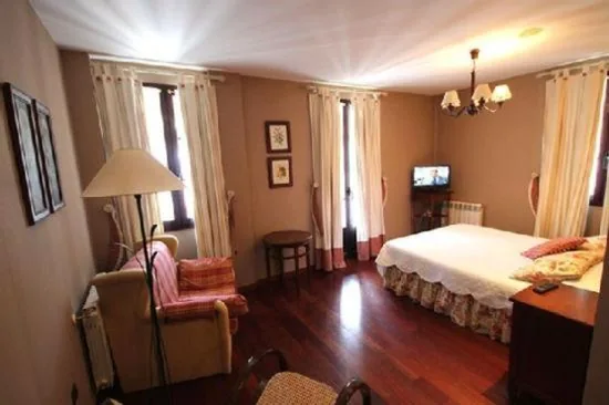 Habitación Doble — Casa Suarna