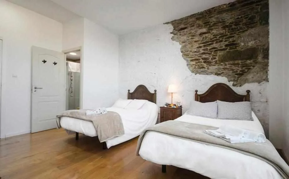 Chambre double avec vue sur la montagne — Casa Taboada