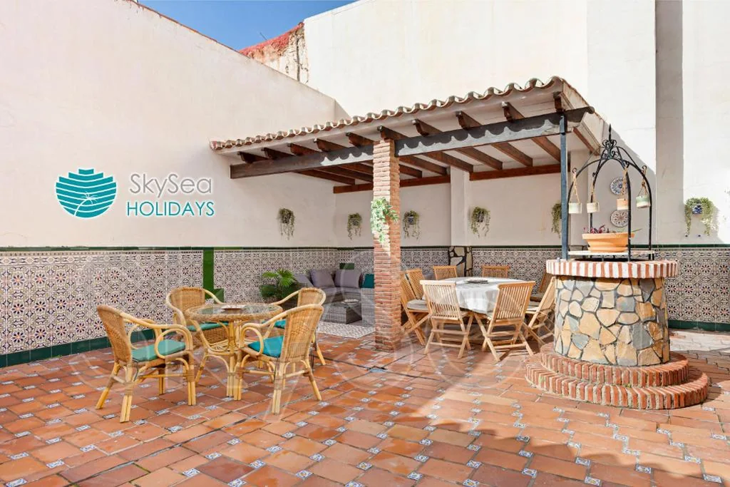 寝室3室の一軒家 — Casa TIPICA MALAGUEÑA con PATIO en el centro