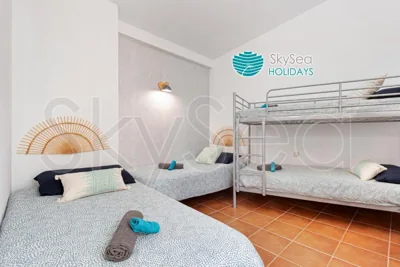 Casa TIPICA MALAGUEÑA con PATIO en el centro — 写真 7
