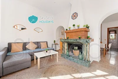 Casa TIPICA MALAGUEÑA con PATIO en el centro — 写真 9