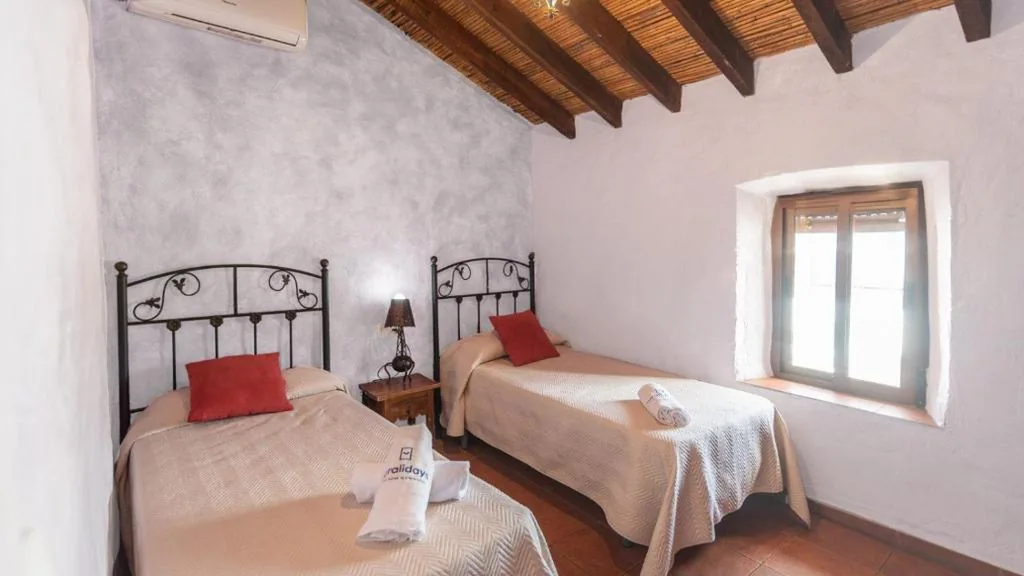 Casa Tobalo Almachar by Ruralidays