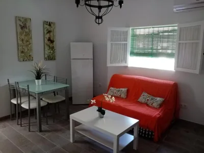 Casa tranquila , muy bien ubicada — foto 3