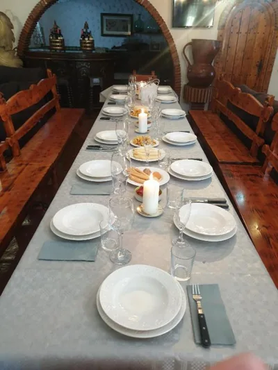 CASA TURÍSTICA Villa Carmen, CON AMPLIO JARDIN QUE INCLUYE BARBACOA, 2 PORCHES, PARKING PRIVADO Y PISCINA — foto 6