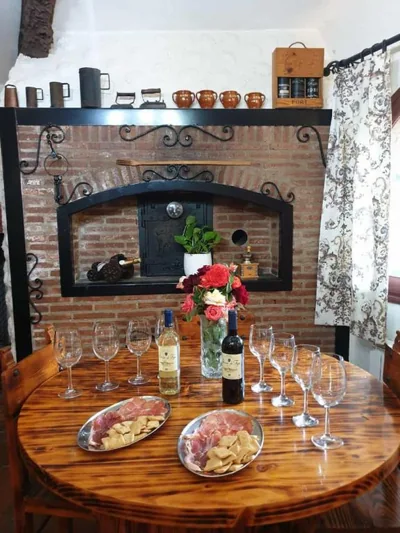 CASA TURÍSTICA Villa Carmen, CON AMPLIO JARDIN QUE INCLUYE BARBACOA, 2 PORCHES, PARKING PRIVADO Y PISCINA — foto 12