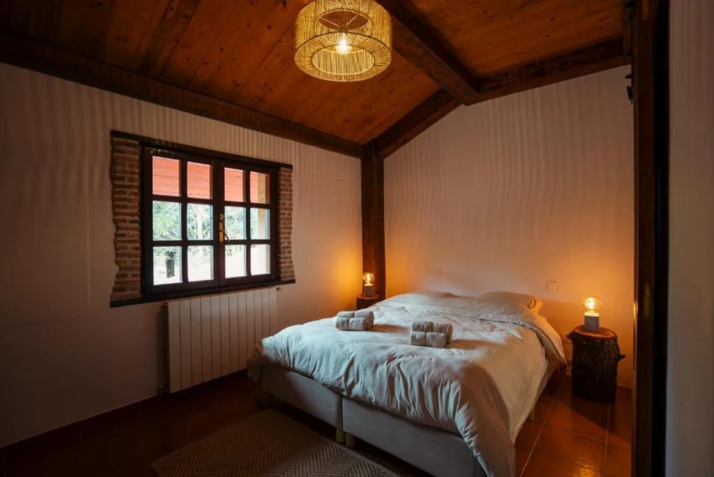 Camera doppia con bagno privato — Casa Val de Vida