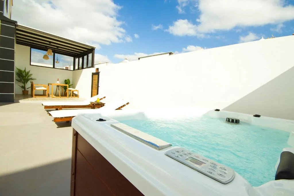 Villa de 3 dormitorios — Casa Victoria - By AZ Rentals