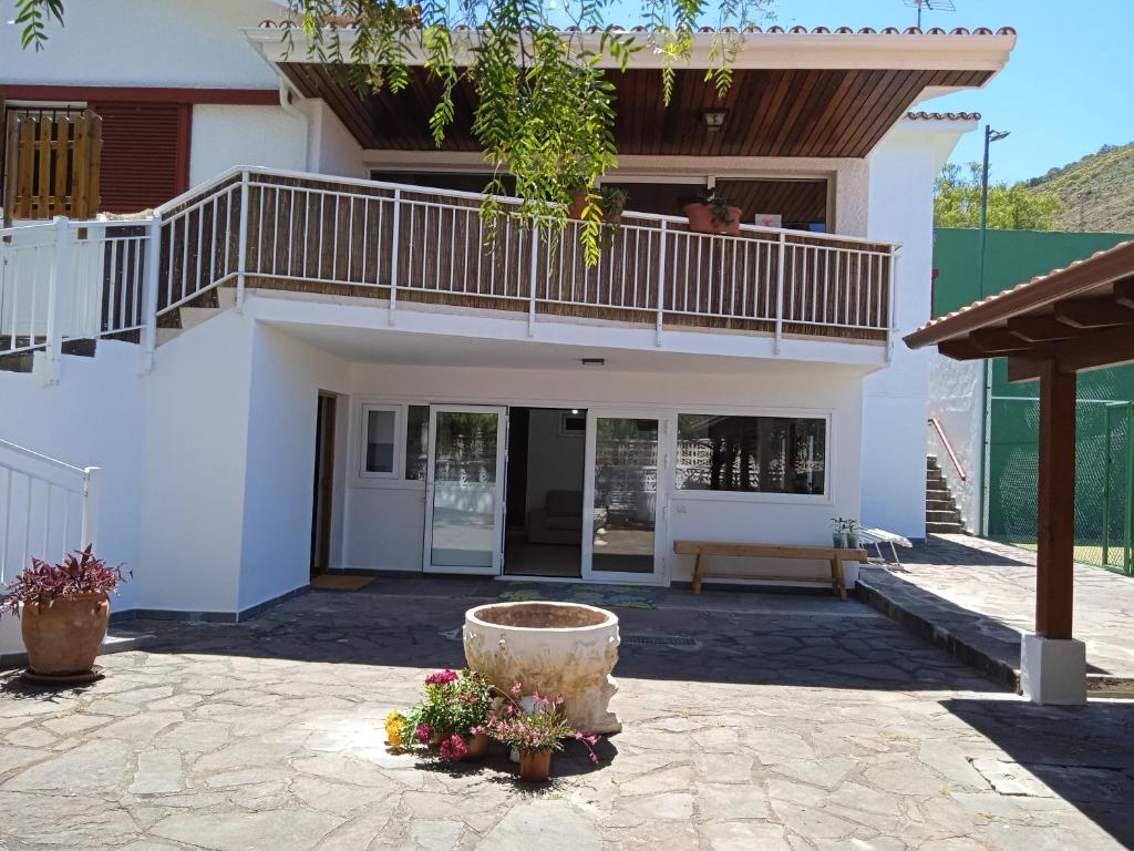 Casa Vidana con jardín privado y pista de pádel