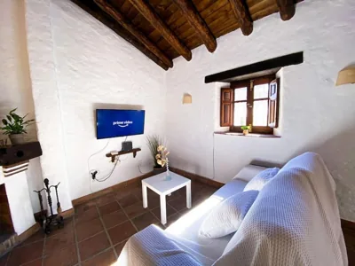 CasaBenadalid. Casa rural con piscina. — foto 11